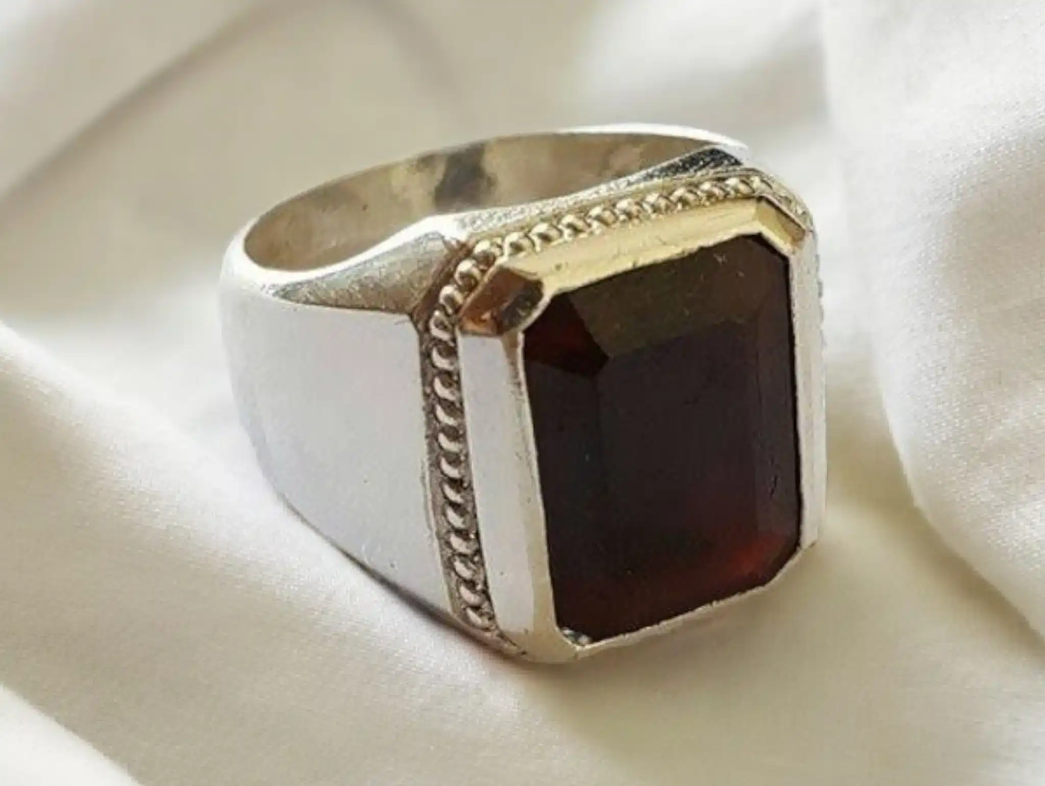 Men'S Red Garnet Ring In 925 Sterling Silver 3 Men'S Red Garnet Ring In 925 Sterling Silver - Image 3