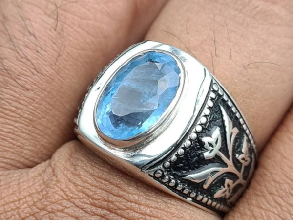 blue sapphire rings