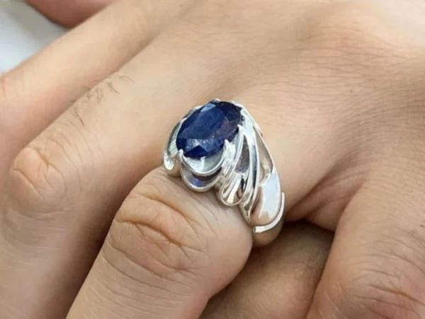 silver sapphire ring