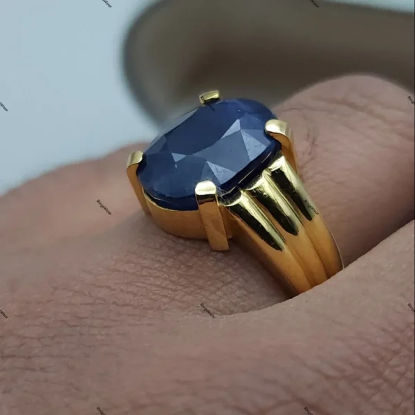 Real Sapphire Ring In 21k Yellow Gold Shop Now