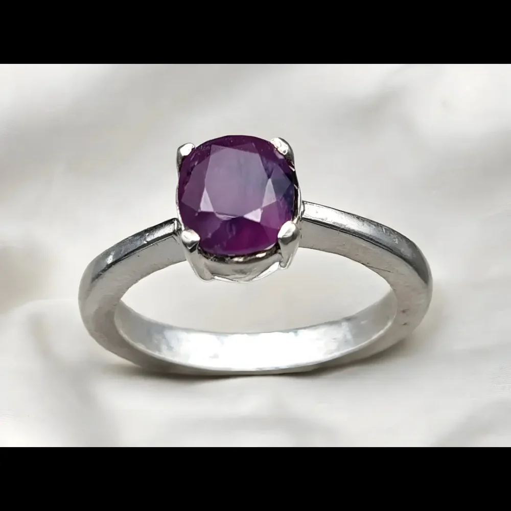 Kashmir Purple Sapphire Ring 2 Carats Neelam Buy now