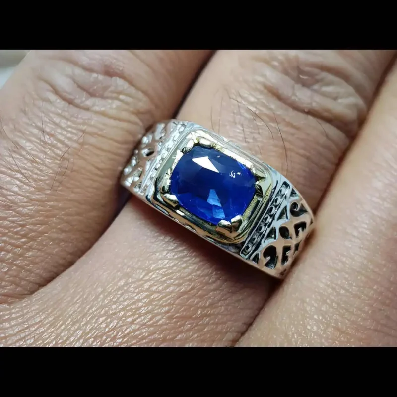 Real Ceylon Sapphire Ring Royal Blue Neelam Shop Now