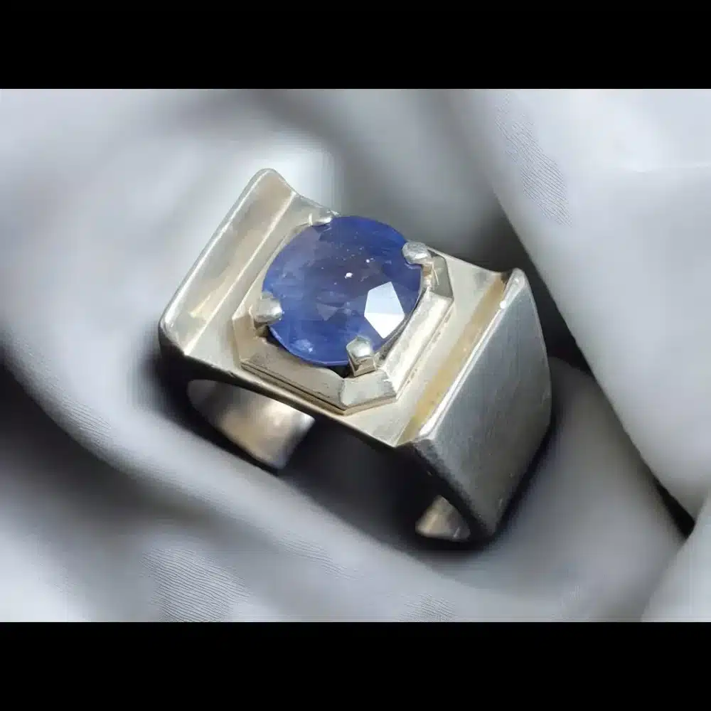 natural blue sapphire mens ring