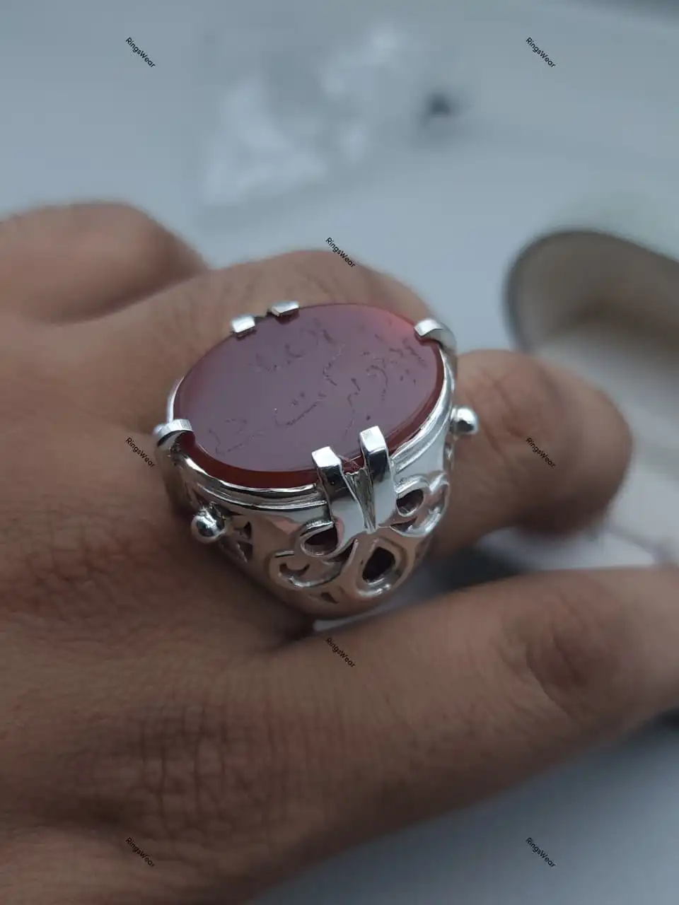 Devil Wears Prada Ring Red Carnelian Aqeeq Sterling Silver 7 Stanley Tucci002Ring Compressed