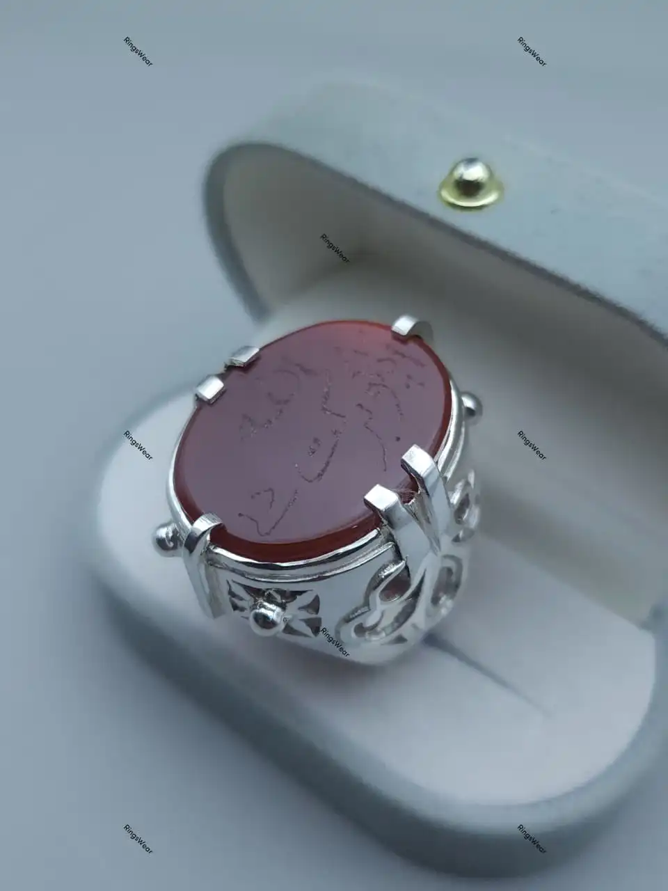 Devil Wears Prada Ring Red Carnelian Aqeeq Sterling Silver 4 Stanley Tucci004Ring Compressed