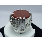 devil wears prada ring red