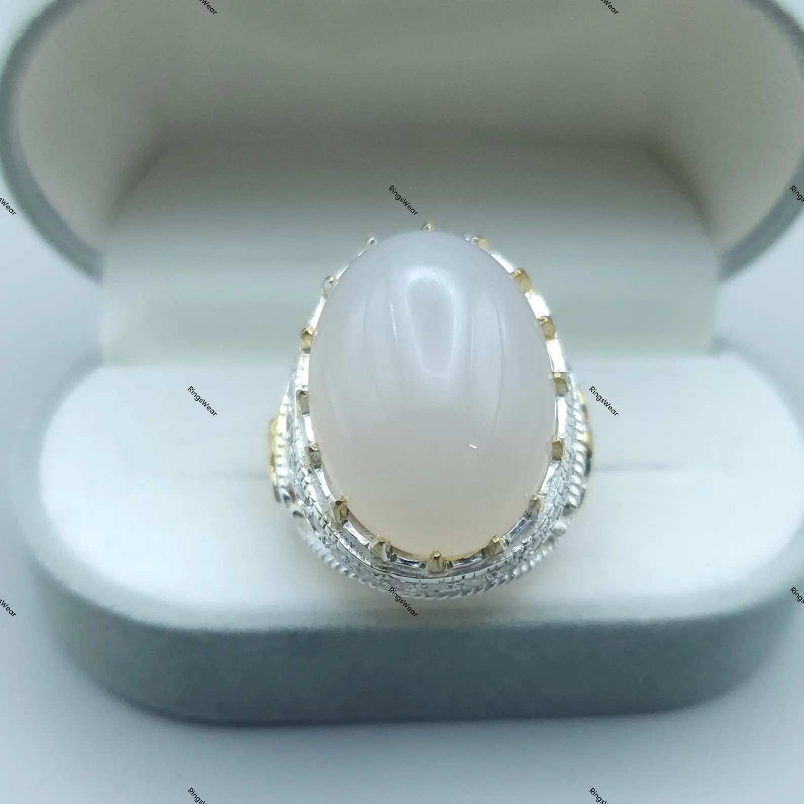 White Yemeni Aqeeq Ring For Men Two Tone 925 Silver 5 White Yemeni Aqeeq Ring For Men Two Tone 925 Silver - Image 5