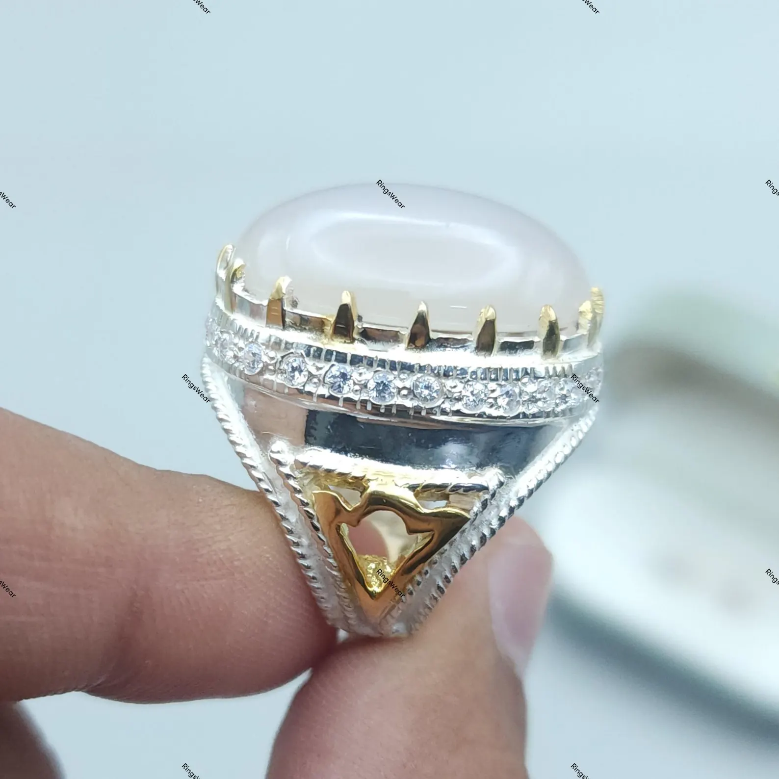 White Yemeni Aqeeq Ring For Men Two Tone 925 Silver 2 White Yemeni Aqeeq Ring For Men Two Tone 925 Silver - Image 2