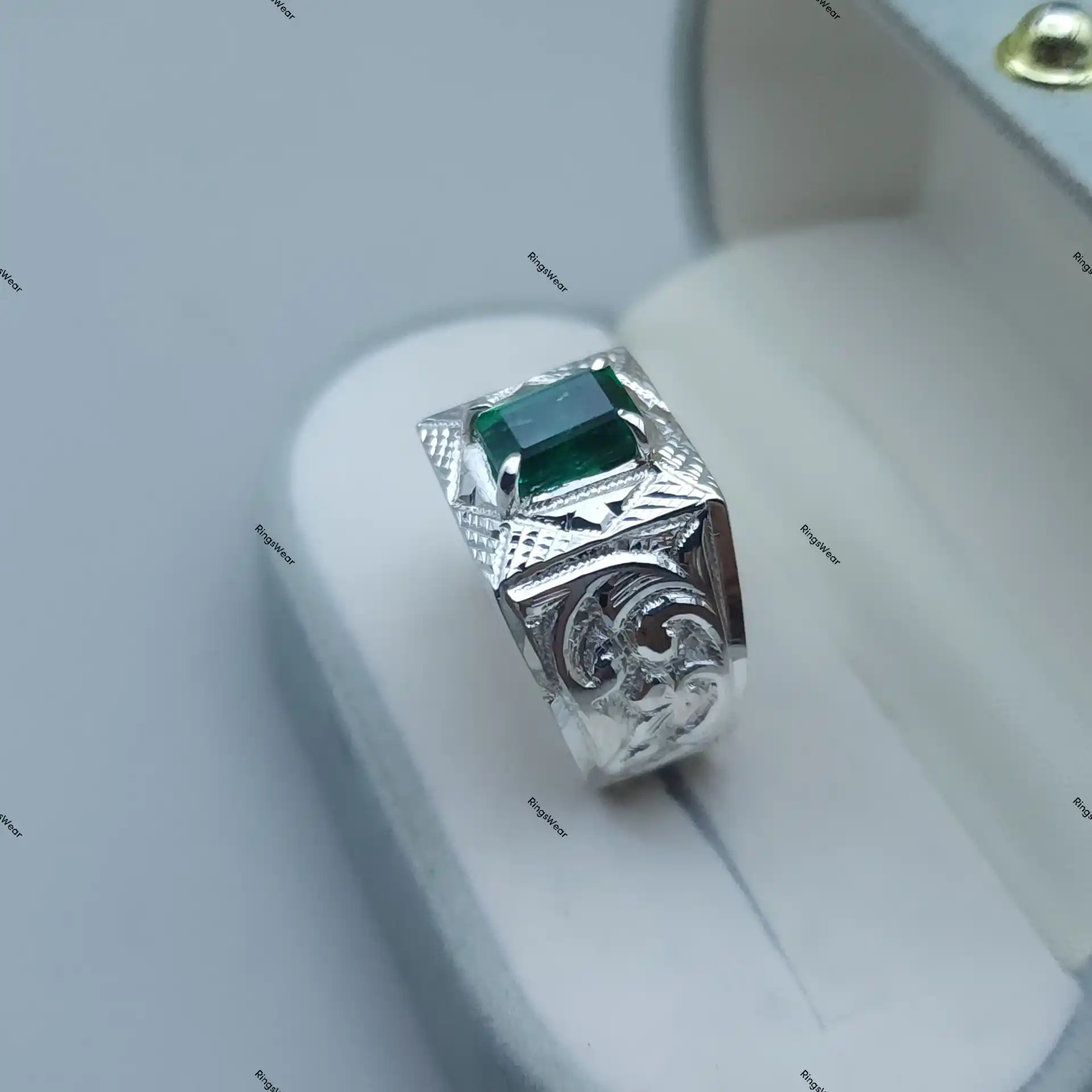 Emerald Signet Ring Mens Natural Green Stone In 925 Silver 8 Emerald Signet Ring Mens Natural Green Stone In 925 Silver - Image 8